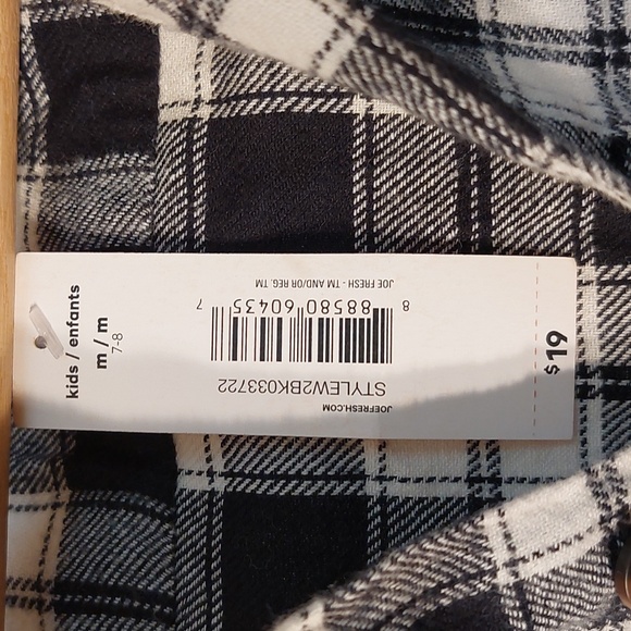 NWT Joe Fresh plaid button up - Picture 3 of 4